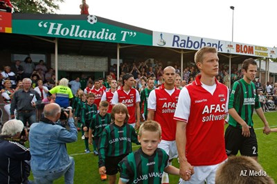 Hollandia T - AZ